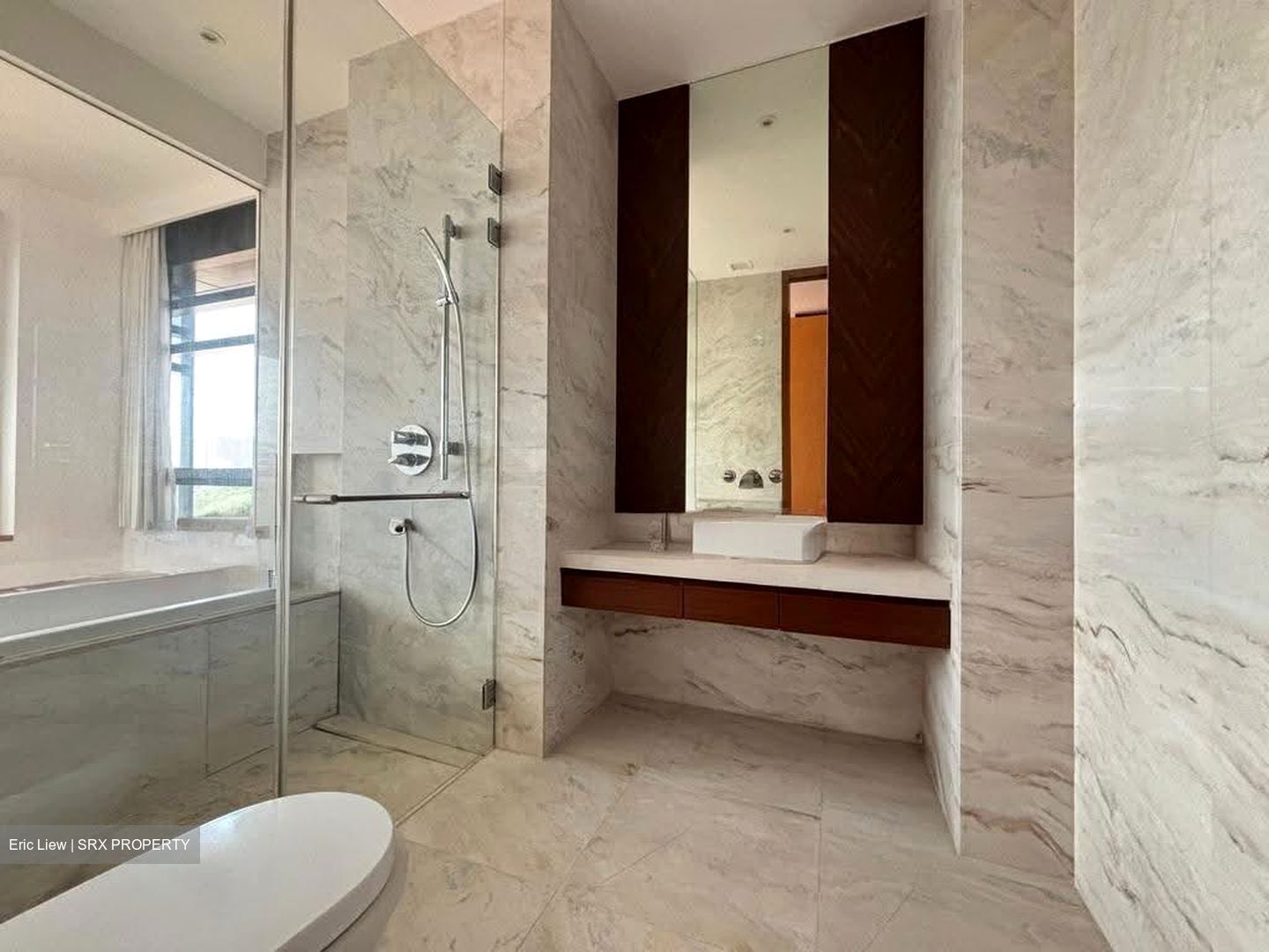 Nouvel 18 (D10), Condominium #629284001